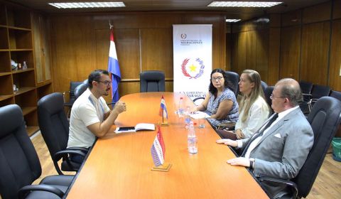 Migraciones y el Consulado del Brasil en Paraguay ratifican cooperación en beneficio de la regularización de migrantes