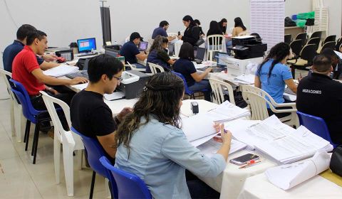 Equipo móvil culminó jornada de regularización migratoria en Pedro Juan Caballero y se prepara para Ciudad del Este
